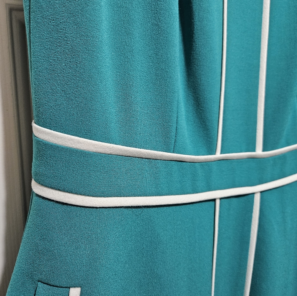 Modcloth Roving Reporter Dress M - Picture 4 of 5